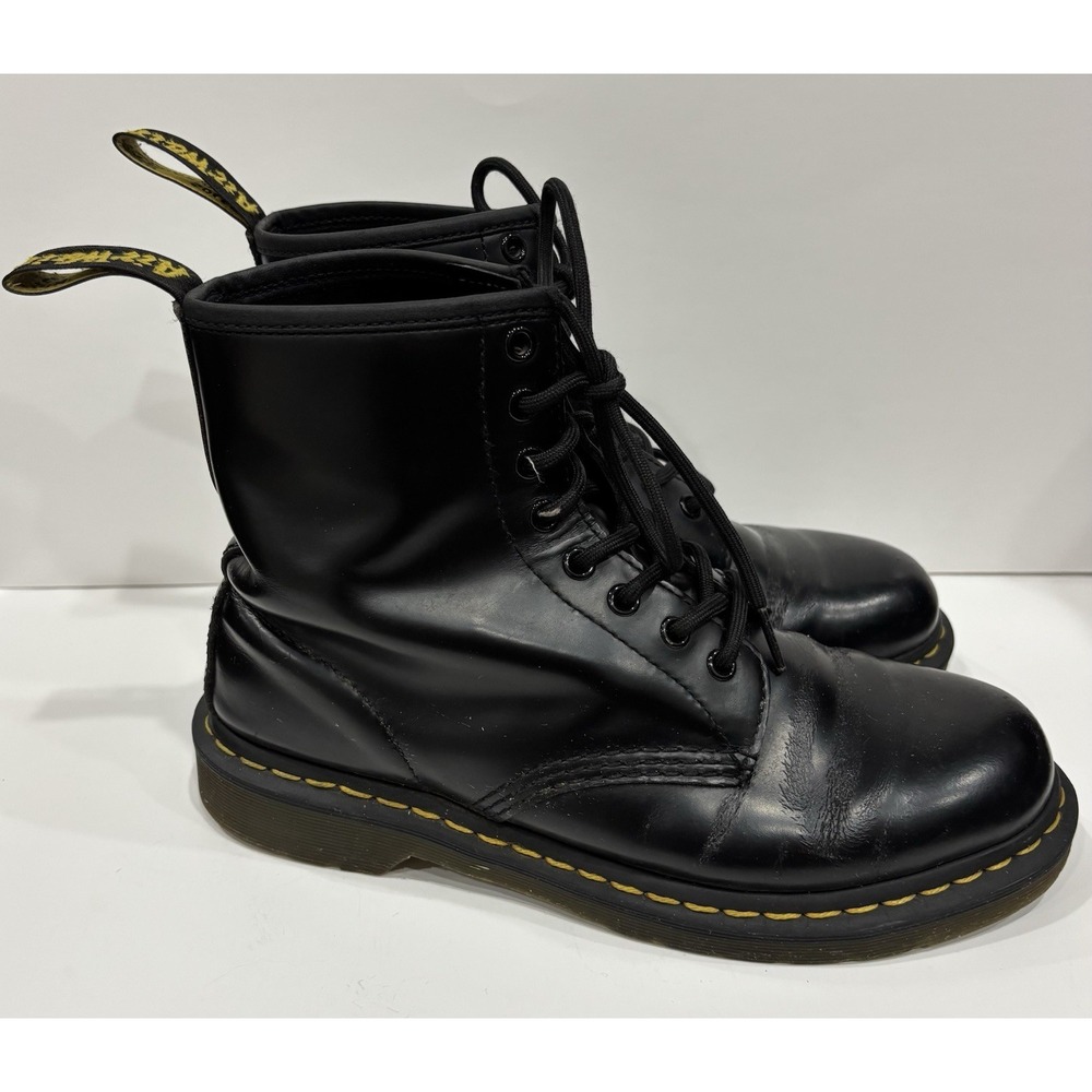 Dr. Martens 1460 Black Smooth Leather 8 Eye Boots Mens US 8 Womens 9 EU 41